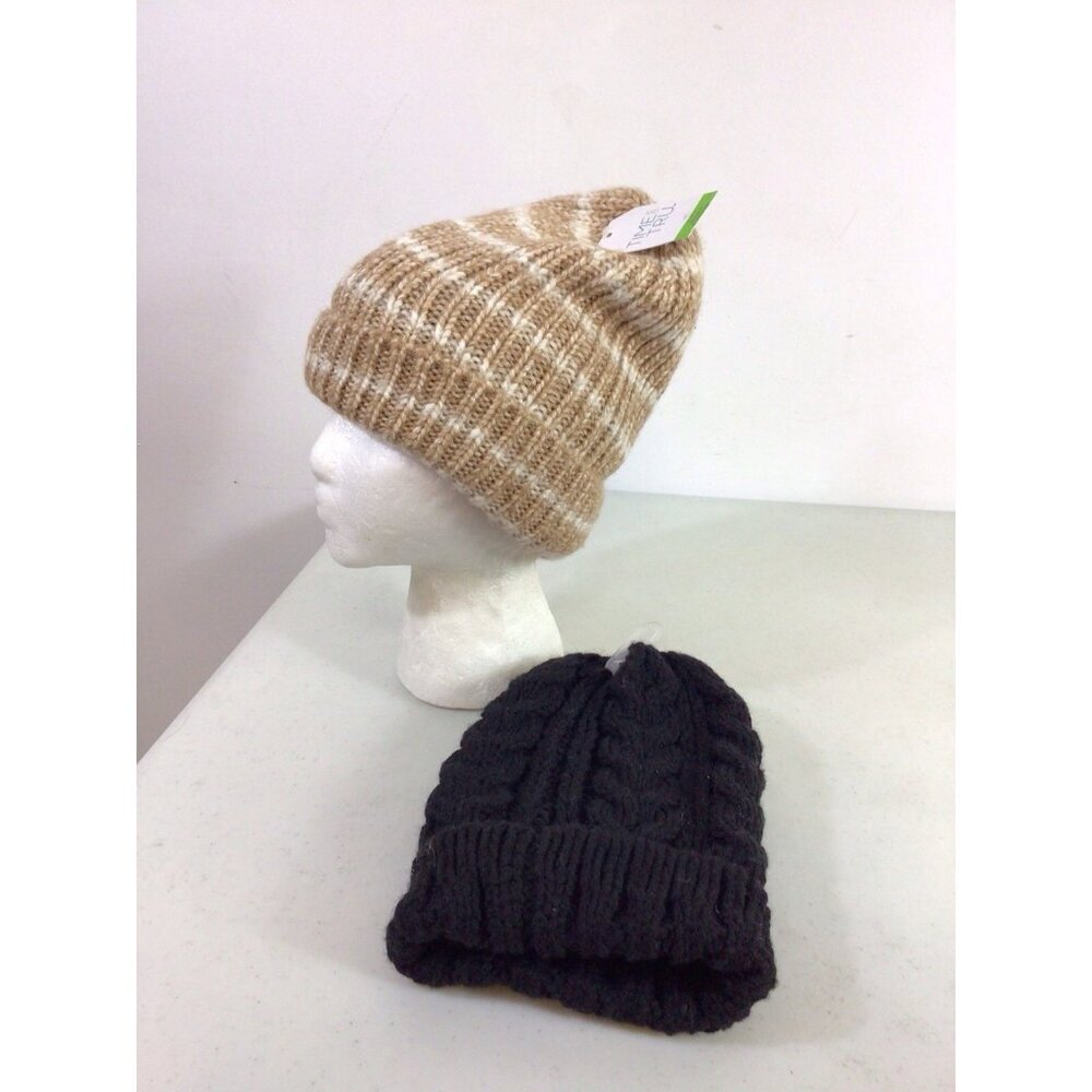 Cable Knit Beanie Hats Womens One Size Lot of 2 NEW